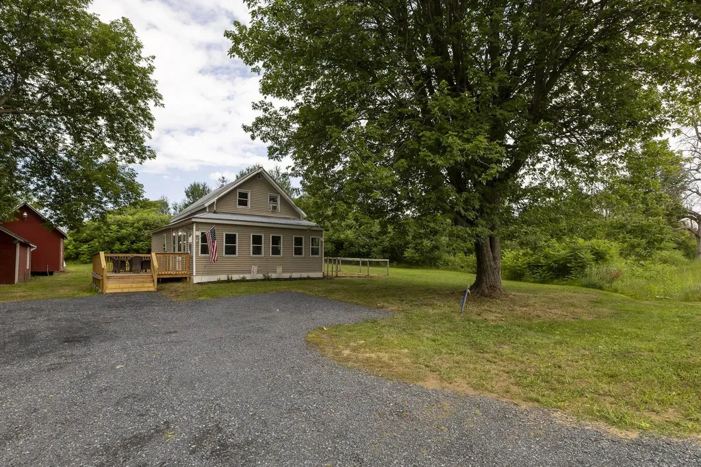 4840 Us Route 2 Alburgh VT 05440