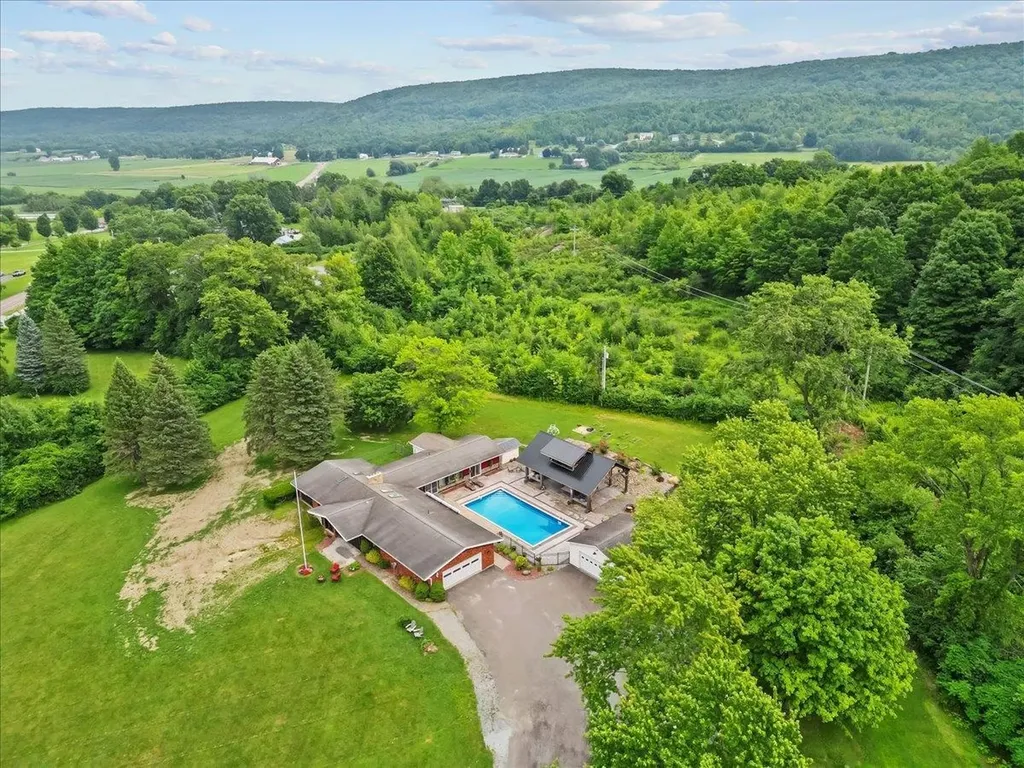 616 Sheldon Road St. Albans Town VT 05478