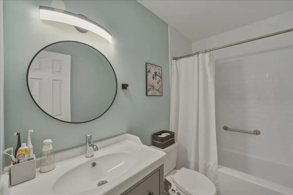 701 Dorset Street South Burlington VT 05403