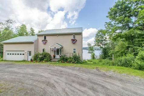 2459 Vt Route 105 Derby VT 05829