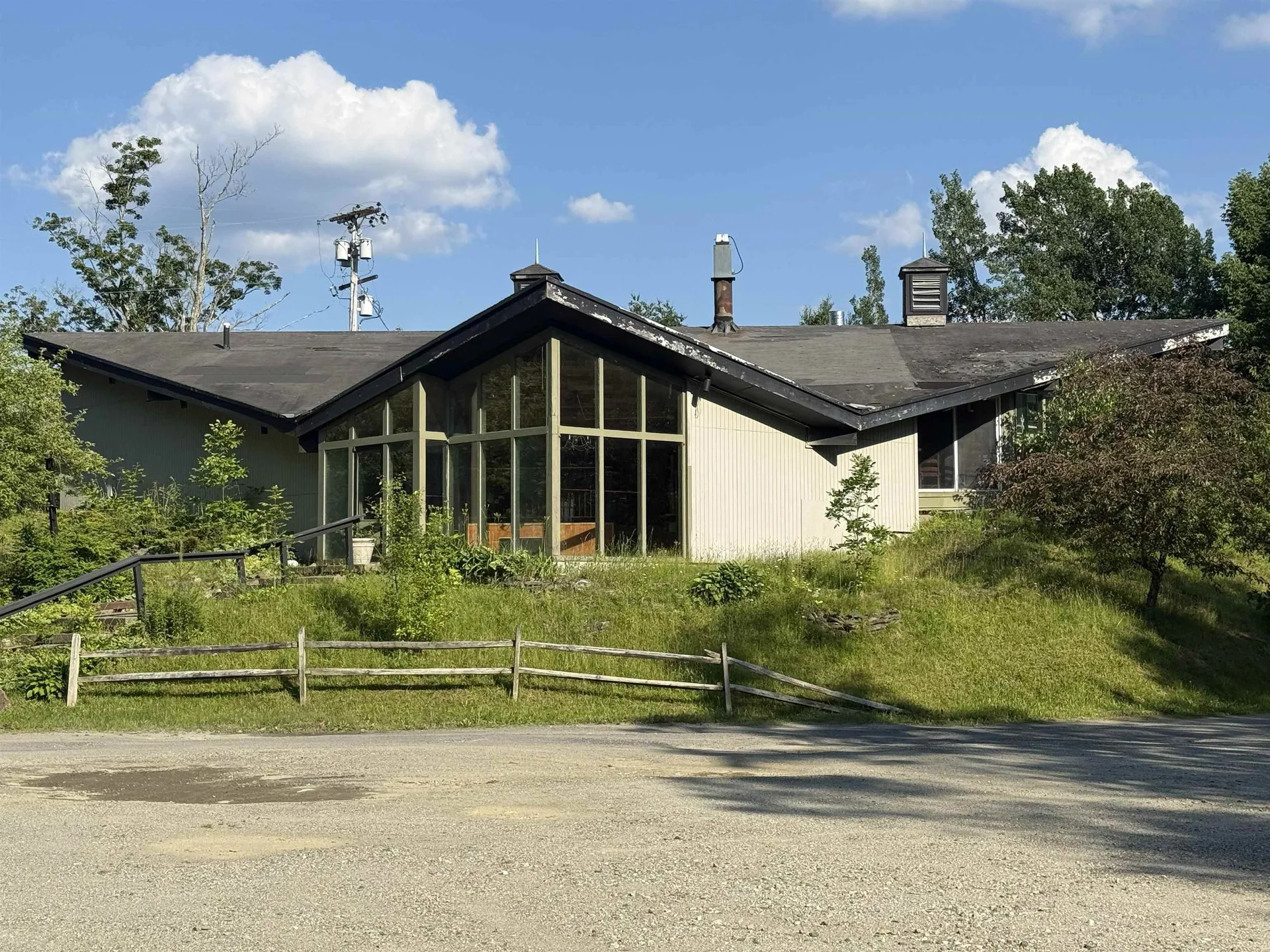 Warren VT, 527 Sugarbush Access Road