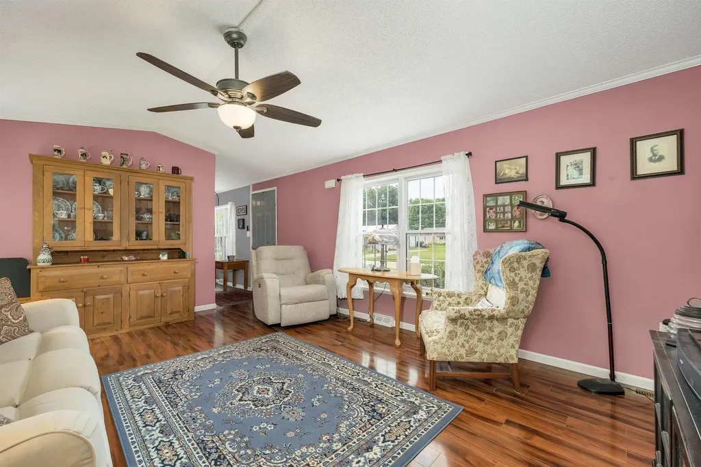 15 Carpenter Park Road Plymouth NH 03264