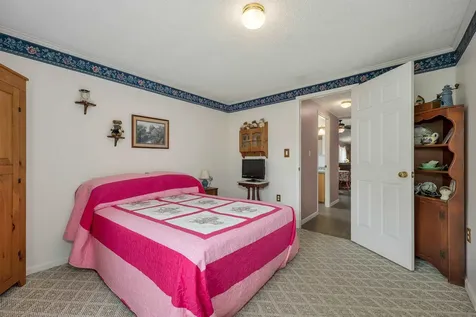 15 Carpenter Park Road Plymouth NH 03264