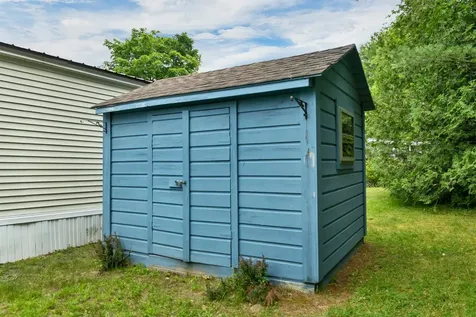 15 Carpenter Park Road Plymouth NH 03264