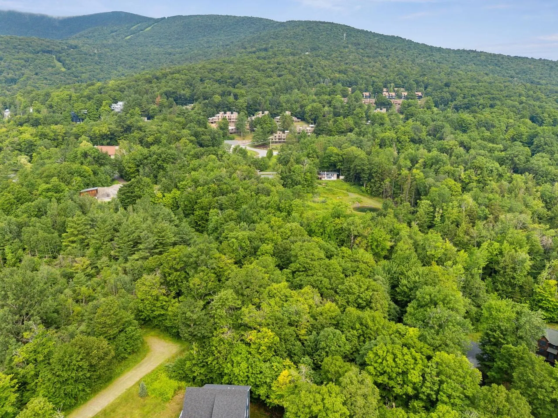 178 Colony Road Warren VT 05674