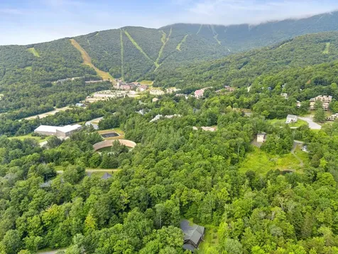 178 Colony Road Warren VT 05674