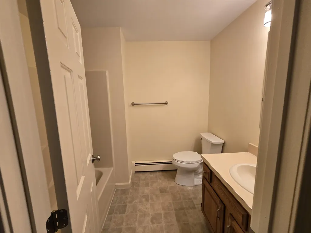 169 Little Mill Road Sandown NH 03873