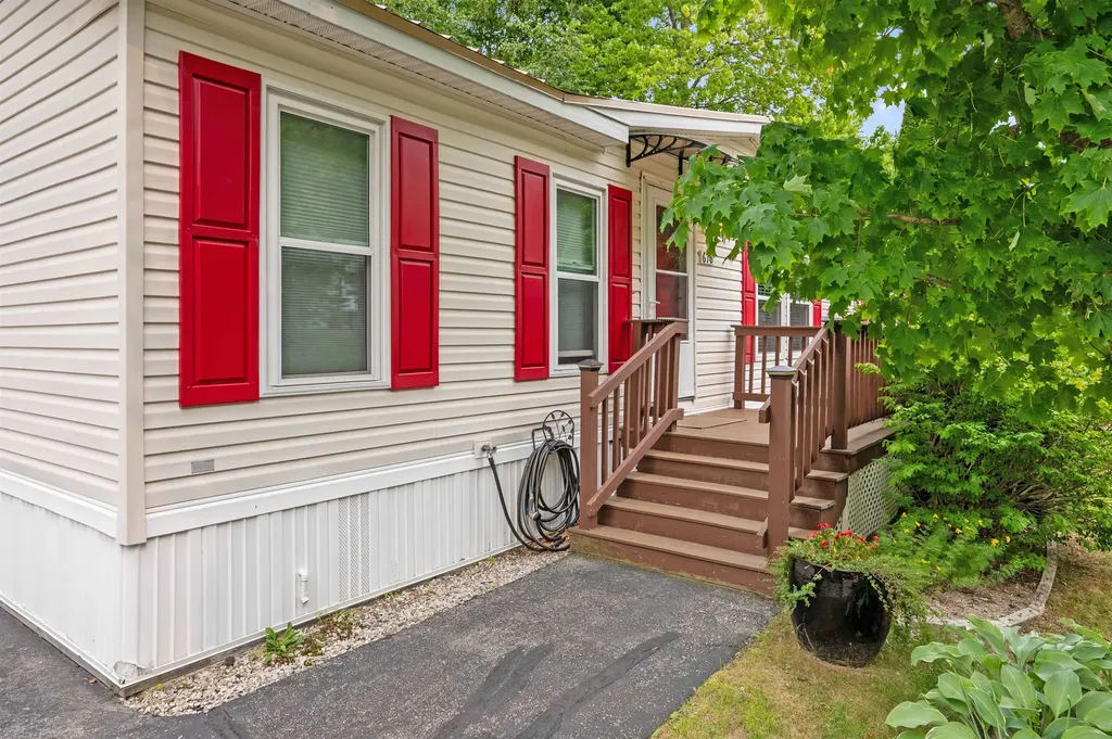 618 Benton Drive Laconia NH 03246