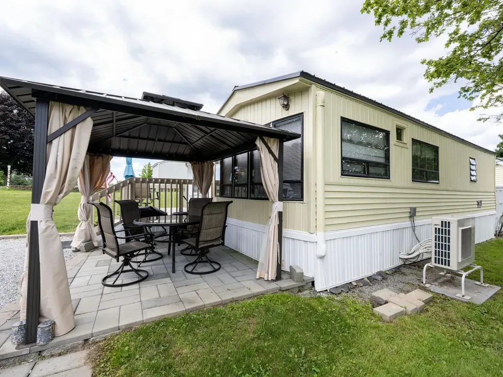 33 Island Circle South Hero VT 05486