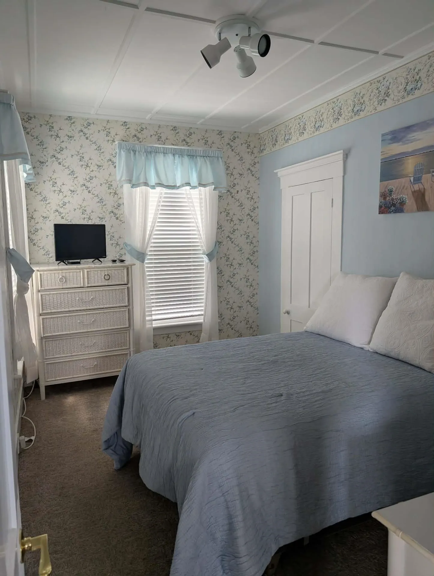 6 Allison Street Concord NH 03301