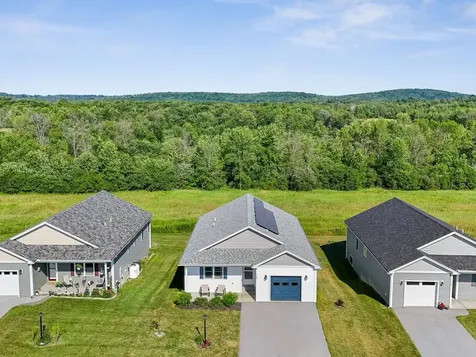 126 Dunneaway Drive Georgia VT 05478