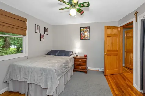 31 Leonard Drive Pelham NH 03076