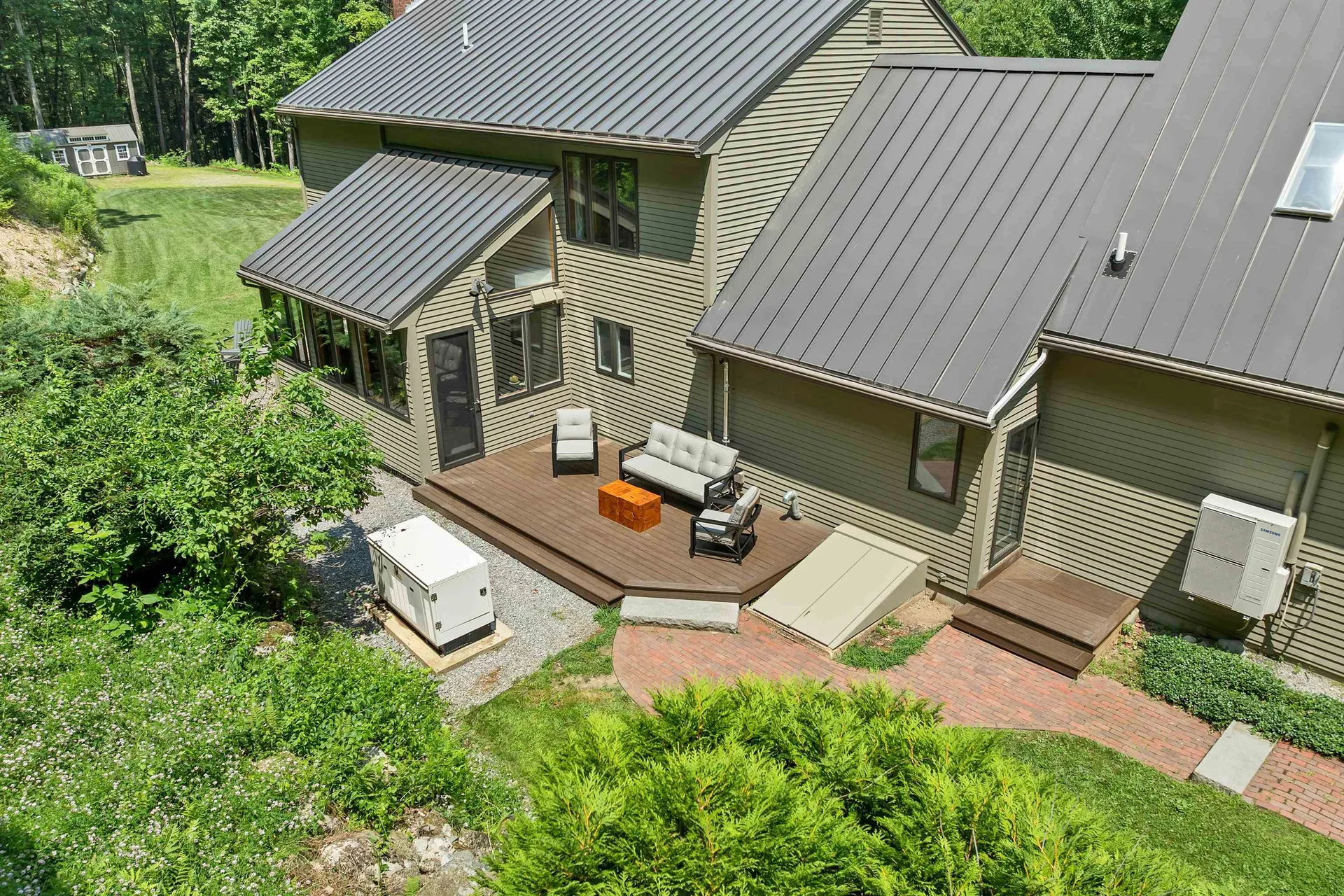 8 West Gate Drive Bow NH 03304