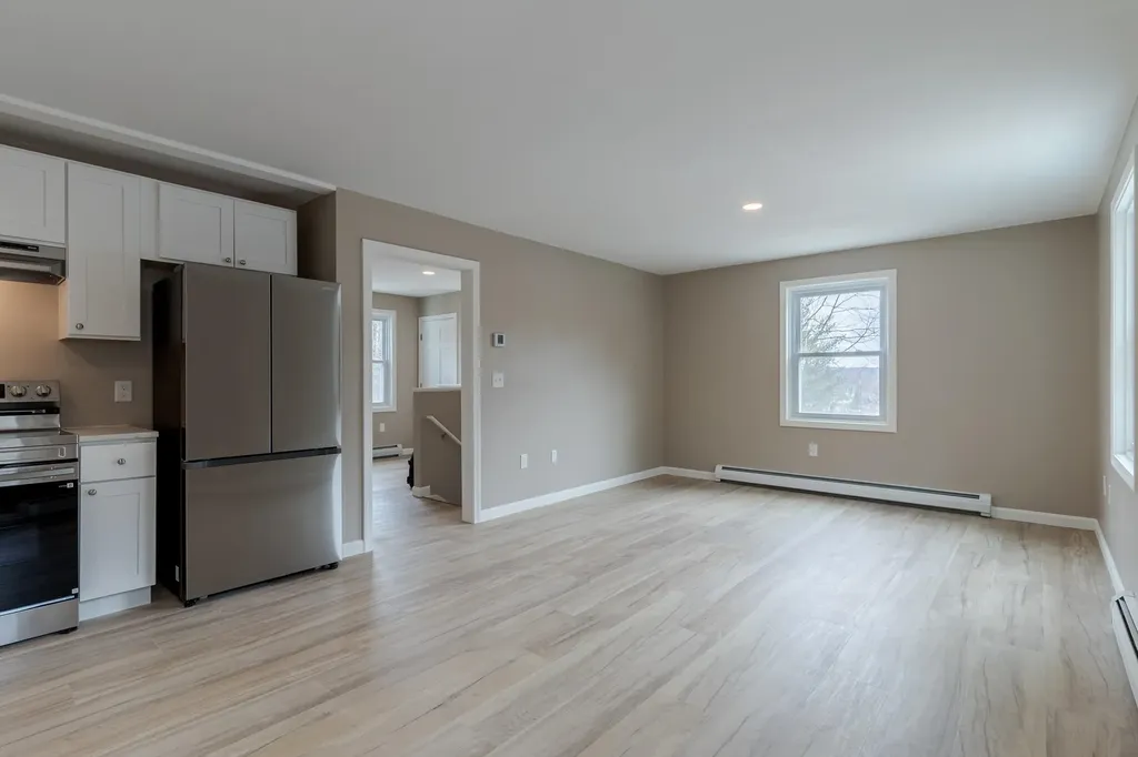 60 Charles Street Farmington NH 03835