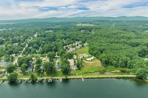34 Kristen Drive Laconia NH 03246