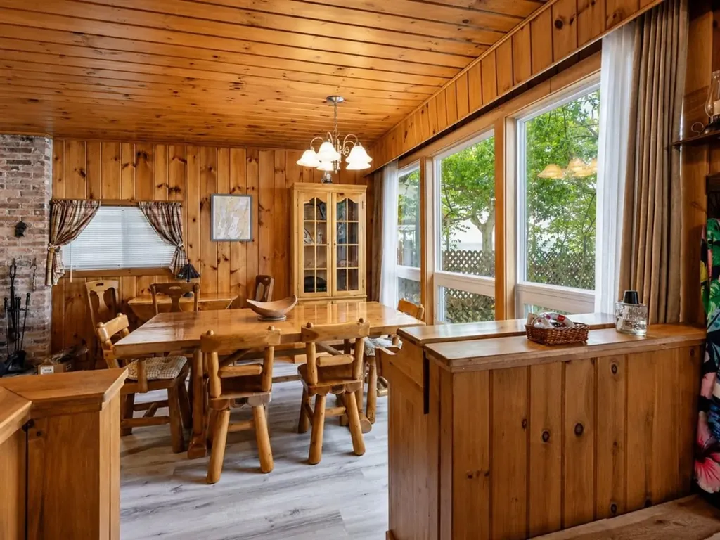 425 Bingham Shore Road St. Albans Town VT 05478