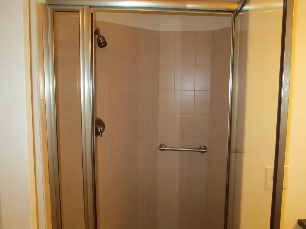 65 Hawthorne Drive Bedford NH 03110