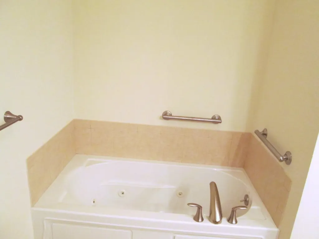 65 Hawthorne Drive Bedford NH 03110