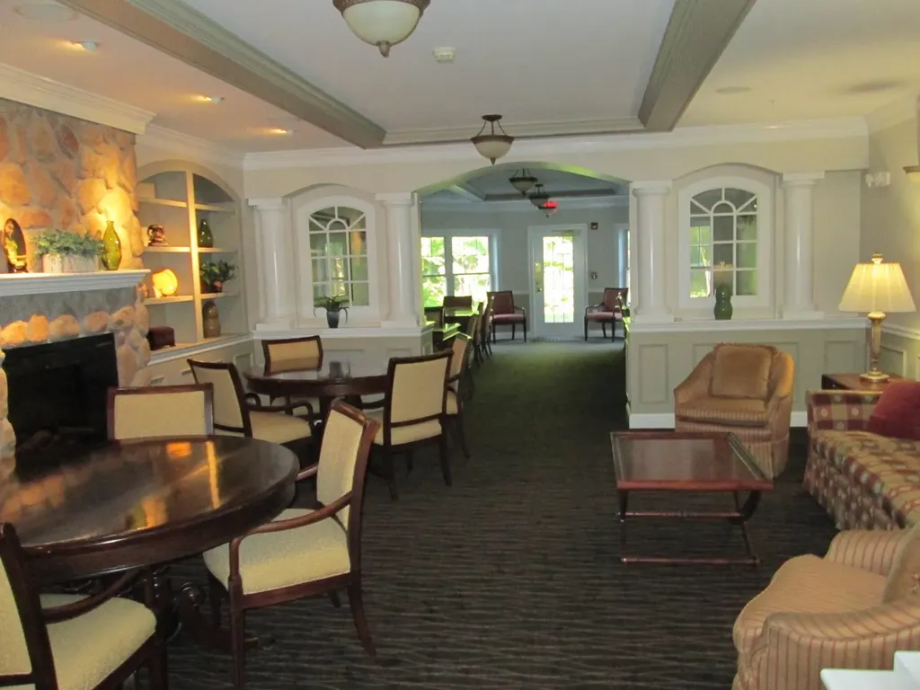 65 Hawthorne Drive Bedford NH 03110