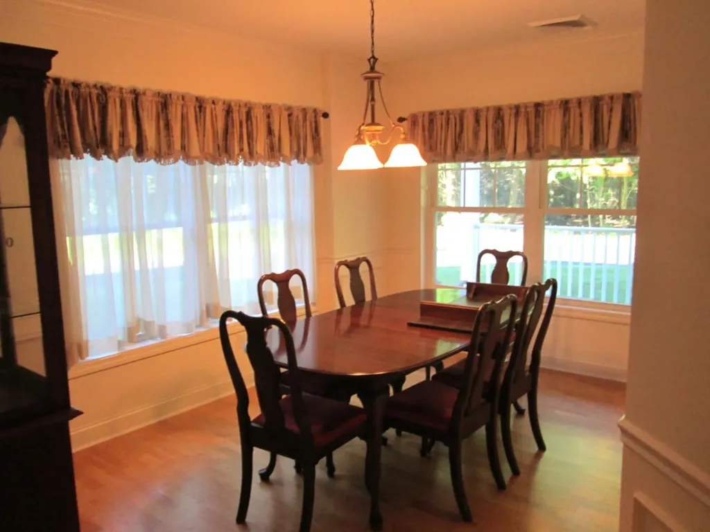 65 Hawthorne Drive Bedford NH 03110