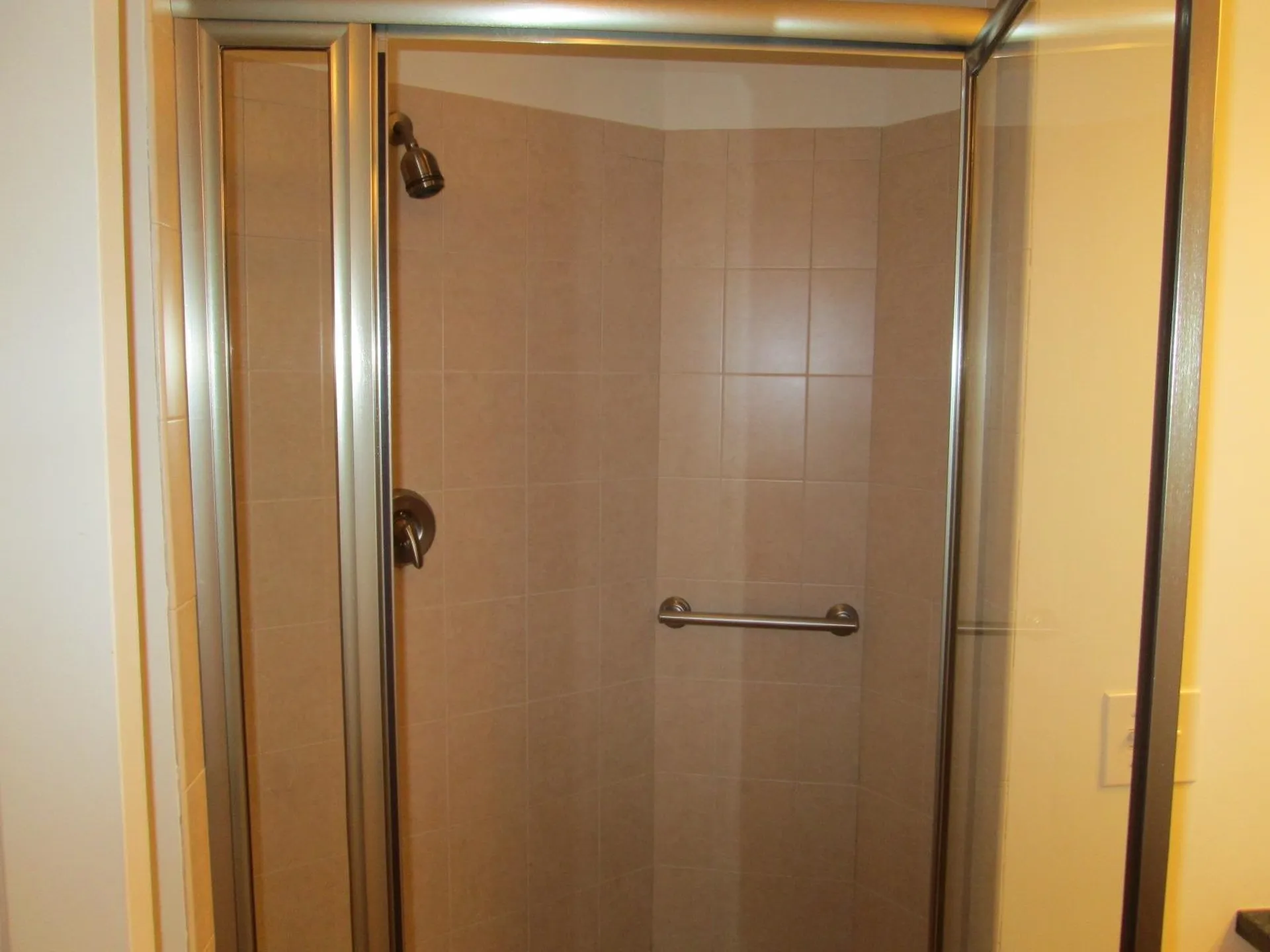 65 Hawthorne Drive Bedford NH 03110