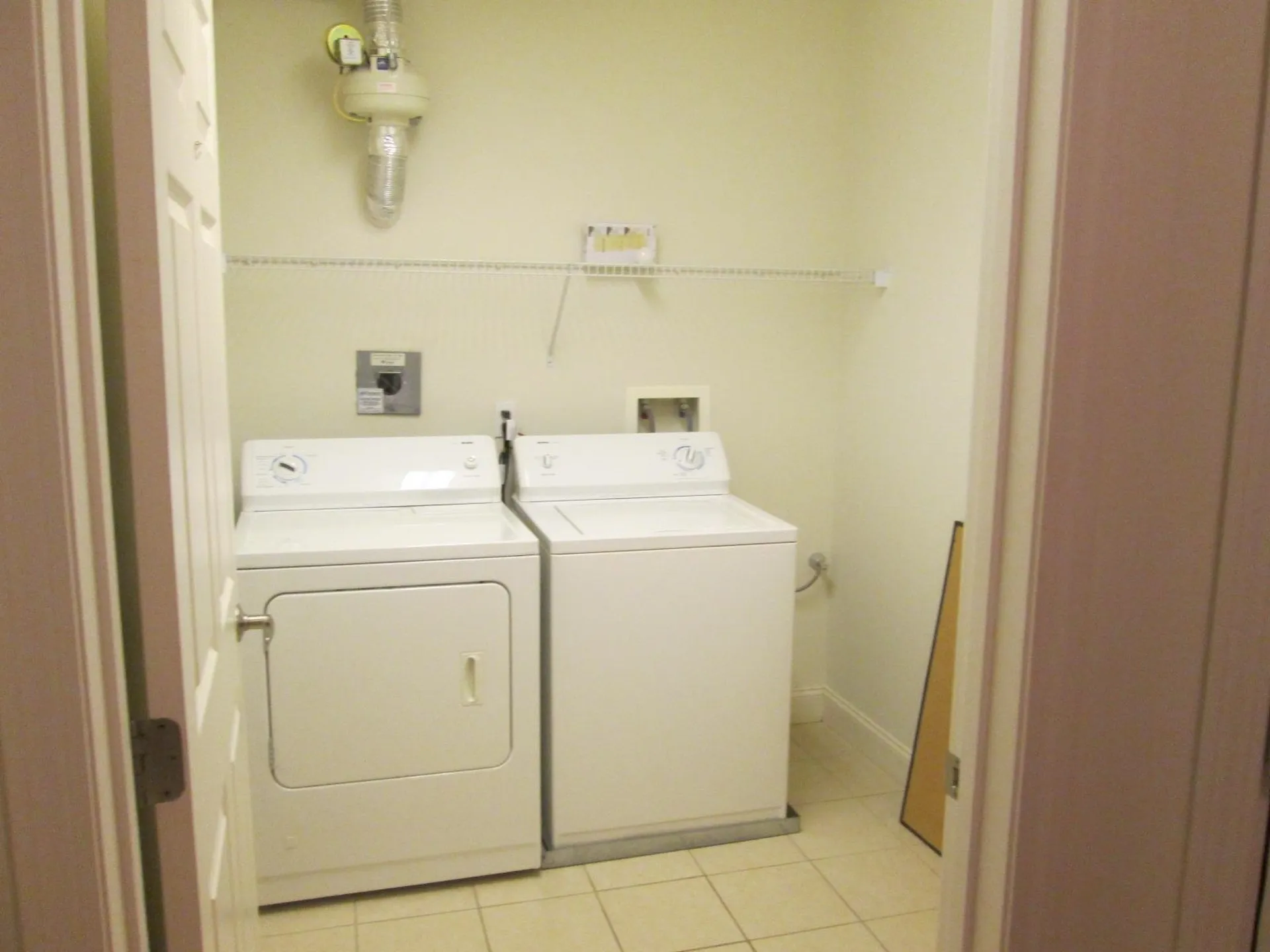 65 Hawthorne Drive Bedford NH 03110