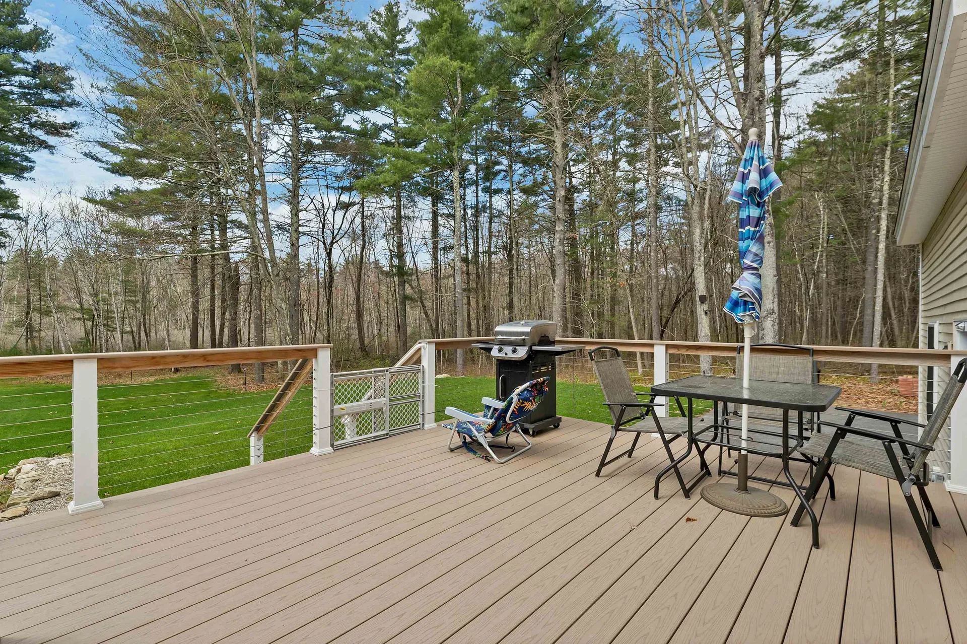 40 Mary Ann Avenue Salem NH 03079