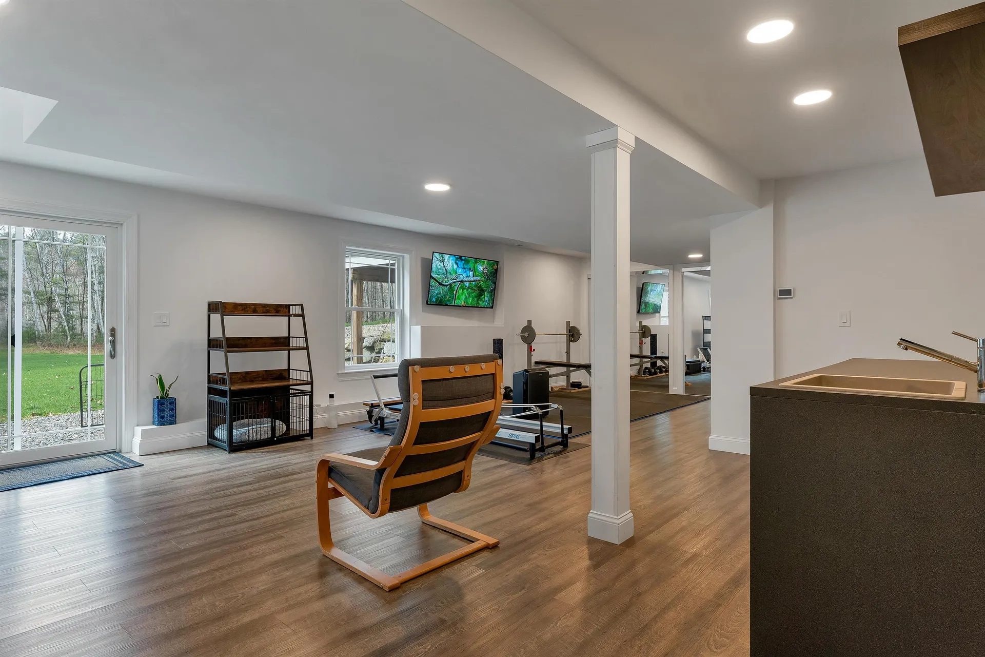 40 Mary Ann Avenue Salem NH 03079