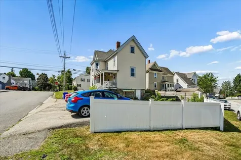 384 Bridge Street Manchester NH 03104