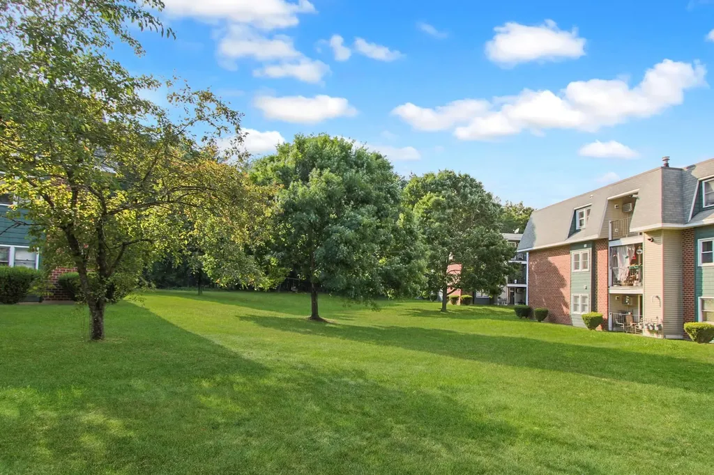 3 New Haven Drive Nashua NH 03063