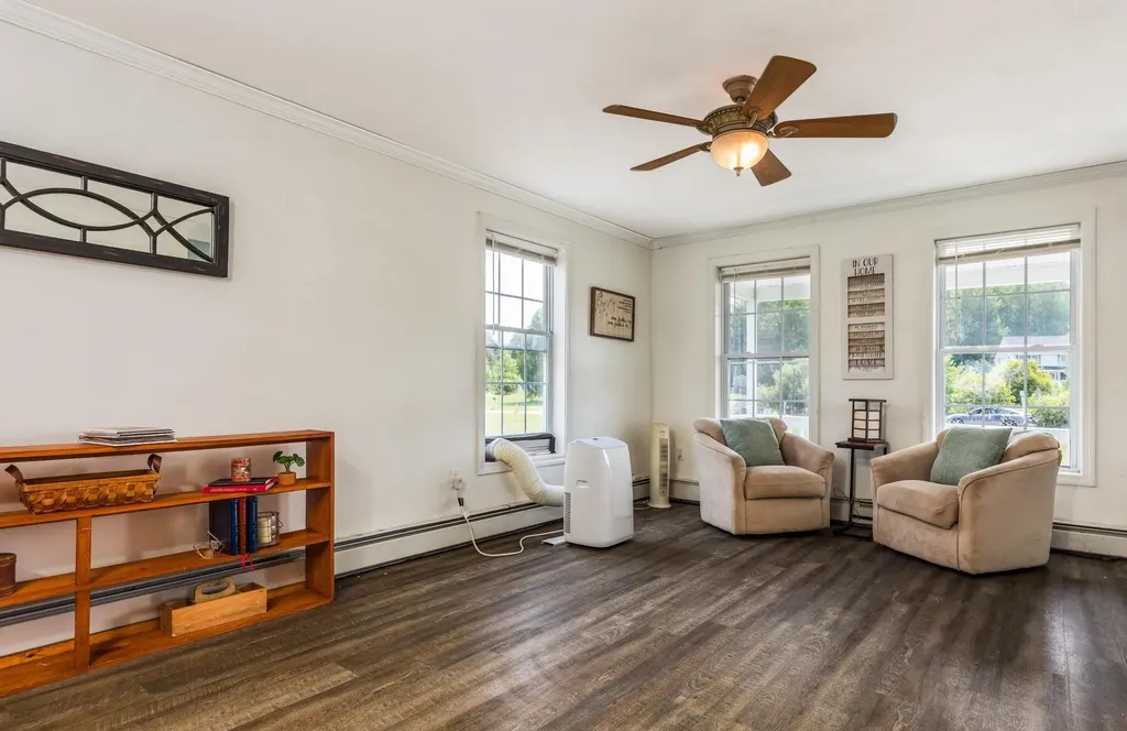 7 Squire Drive Somersworth NH 03878-2826