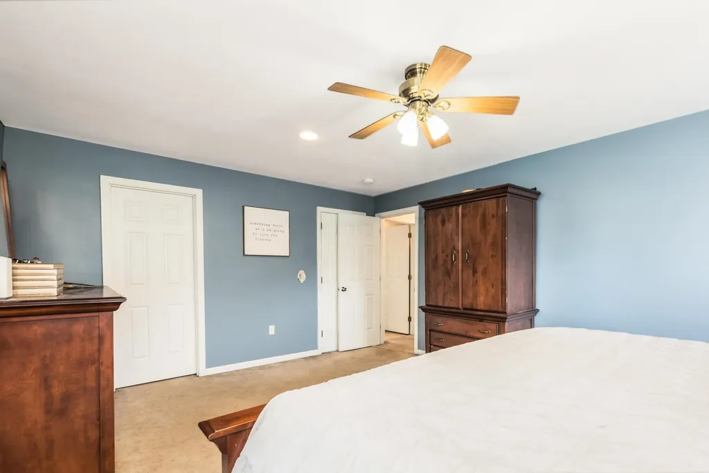7 Squire Drive Somersworth NH 03878-2826