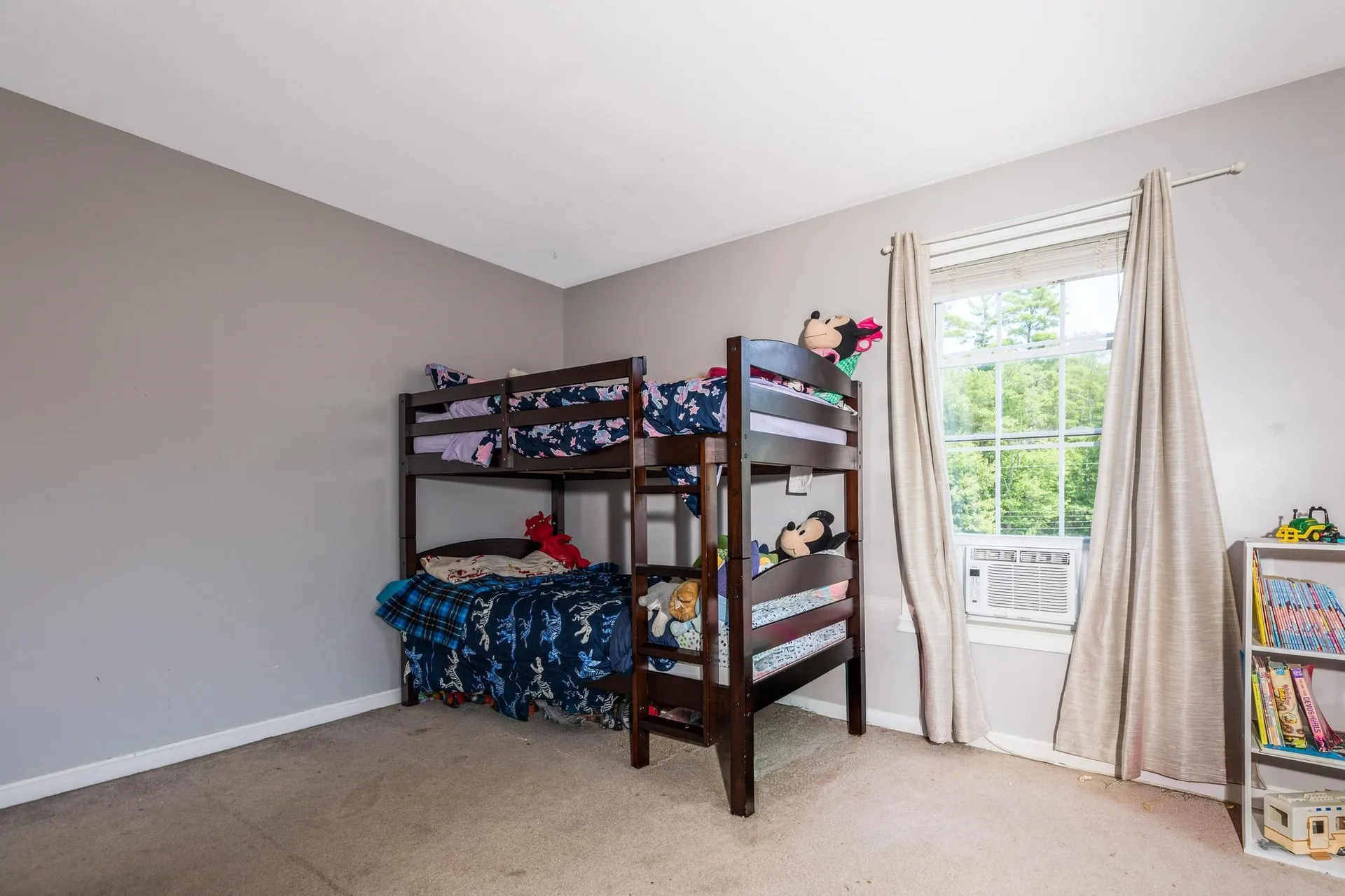 7 Squire Drive Somersworth NH 03878-2826