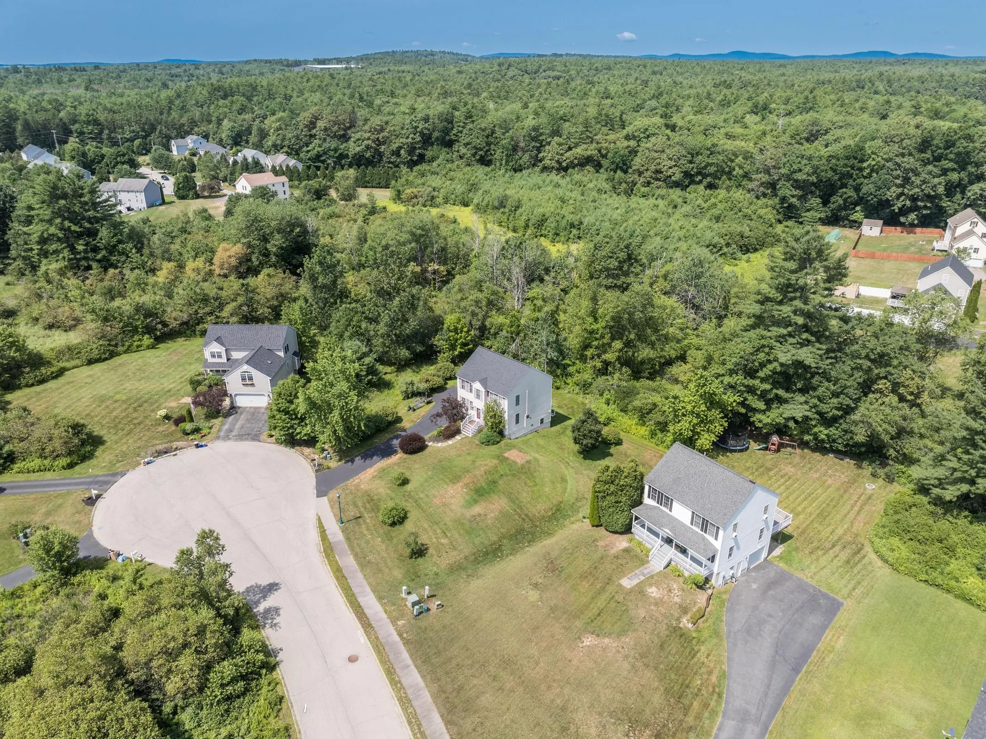 7 Squire Drive Somersworth NH 03878-2826