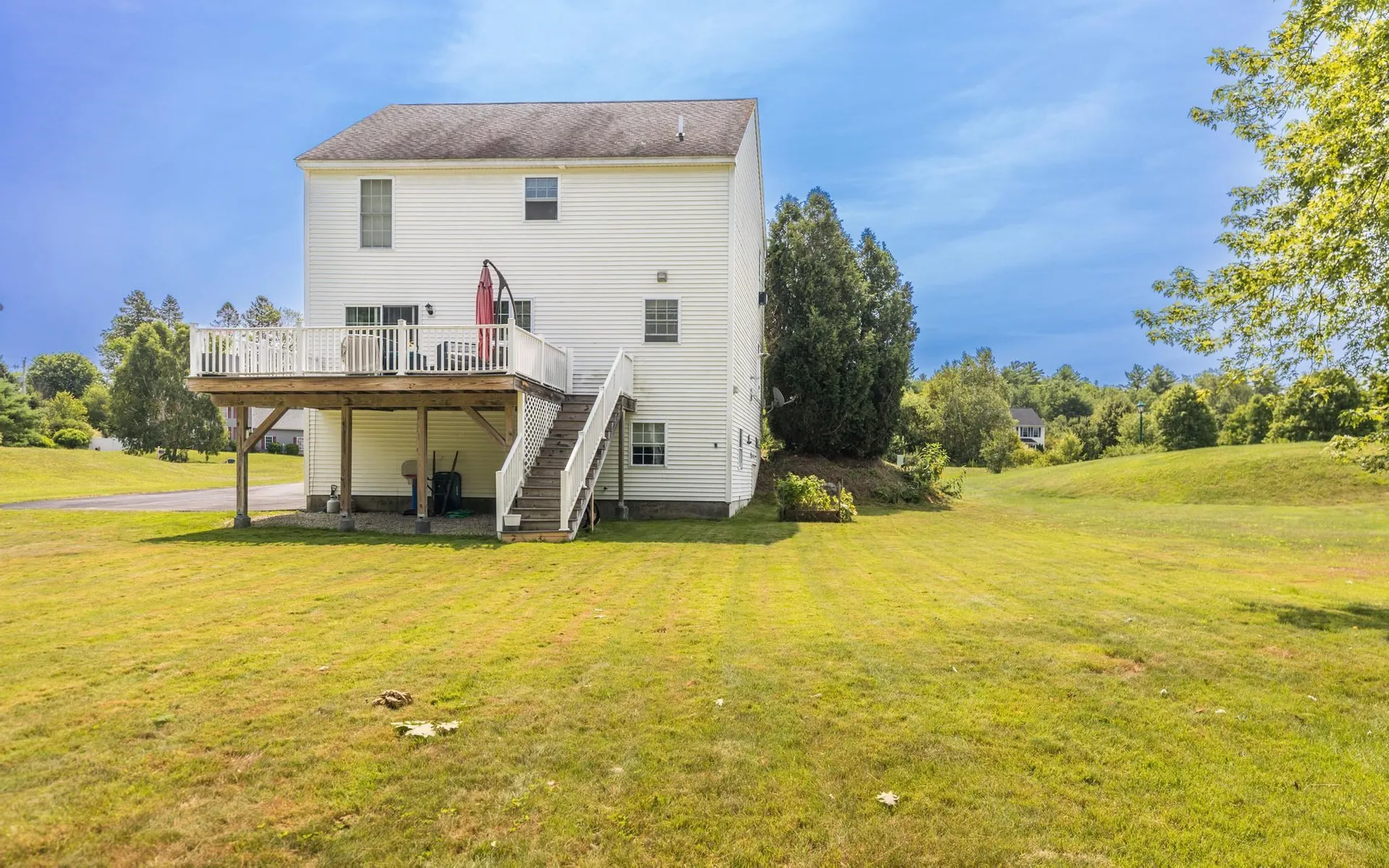 7 Squire Drive Somersworth NH 03878-2826