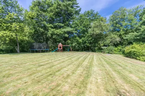 7 Squire Drive Somersworth NH 03878-2826