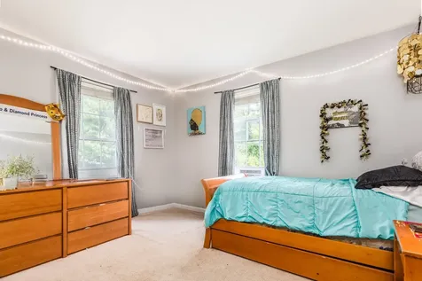 7 Squire Drive Somersworth NH 03878-2826