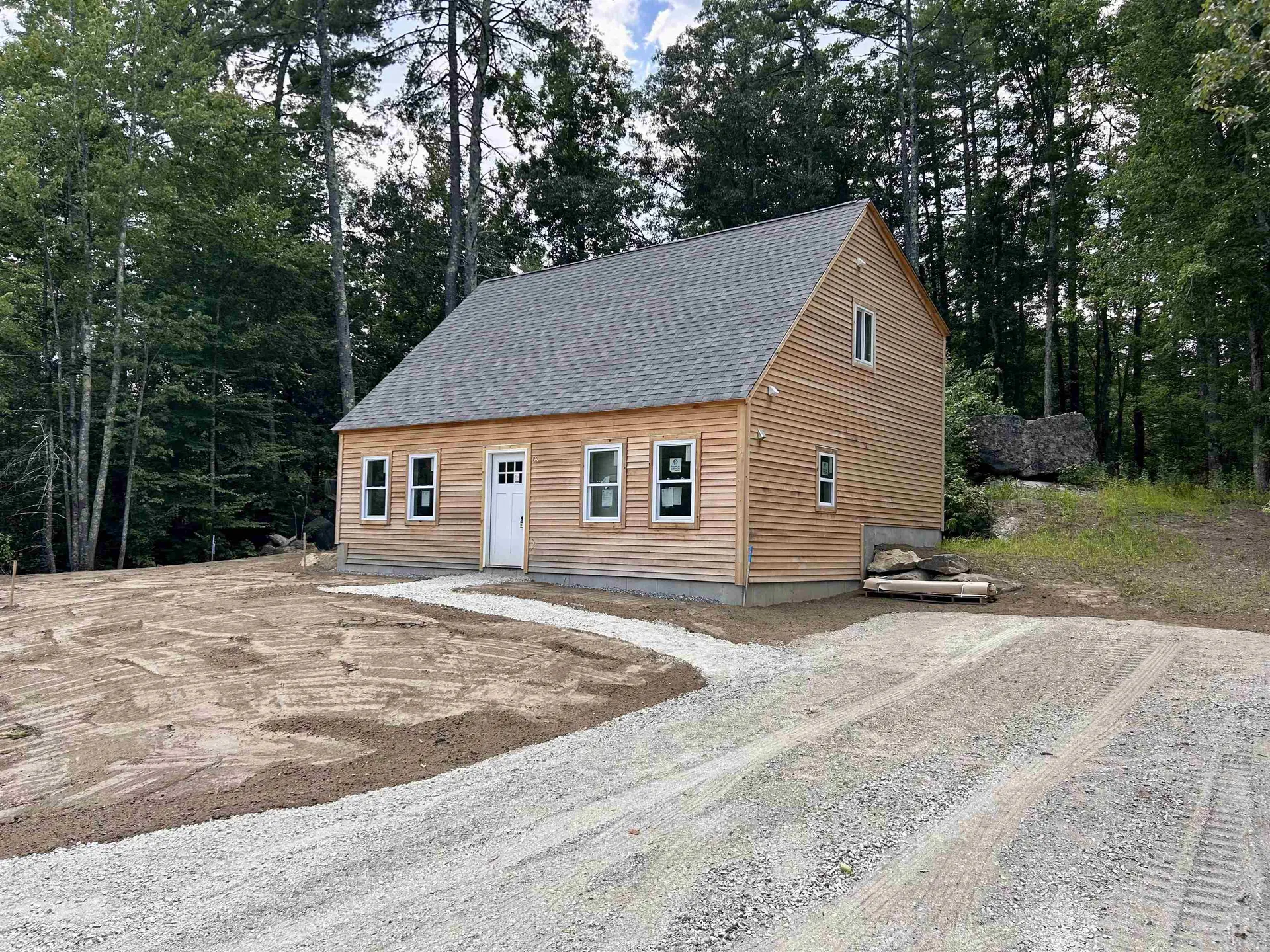 92 Long Shores Drive Barrington NH 03825