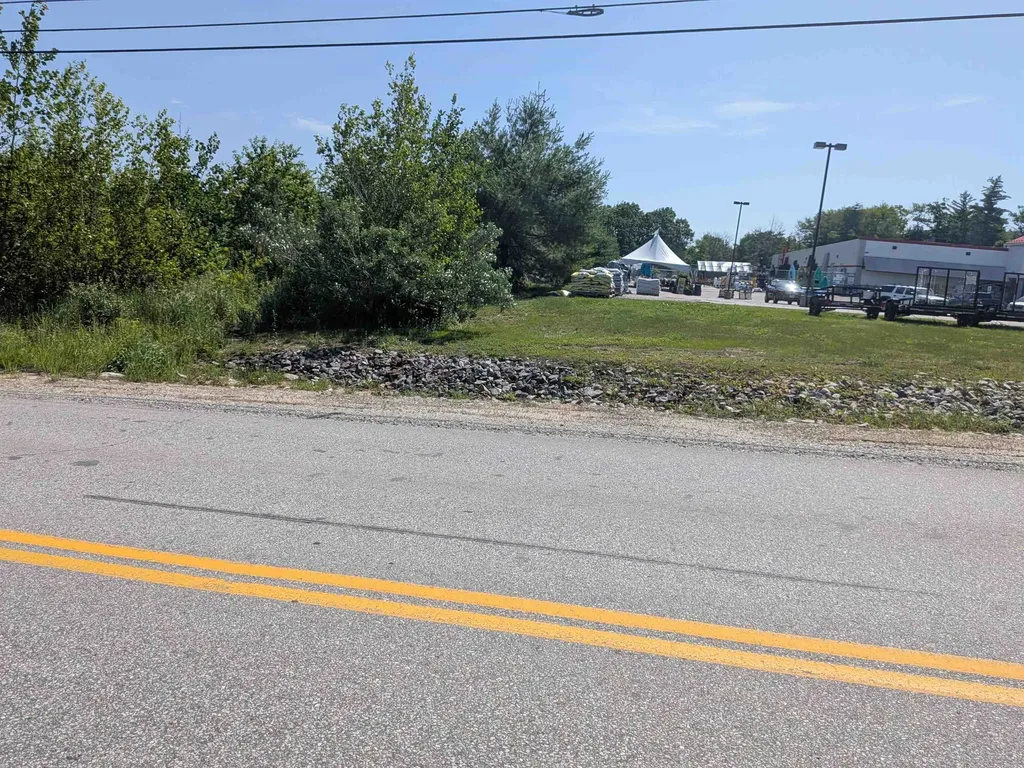 B4 L1 Boulder Point Drive Plymouth NH 03264