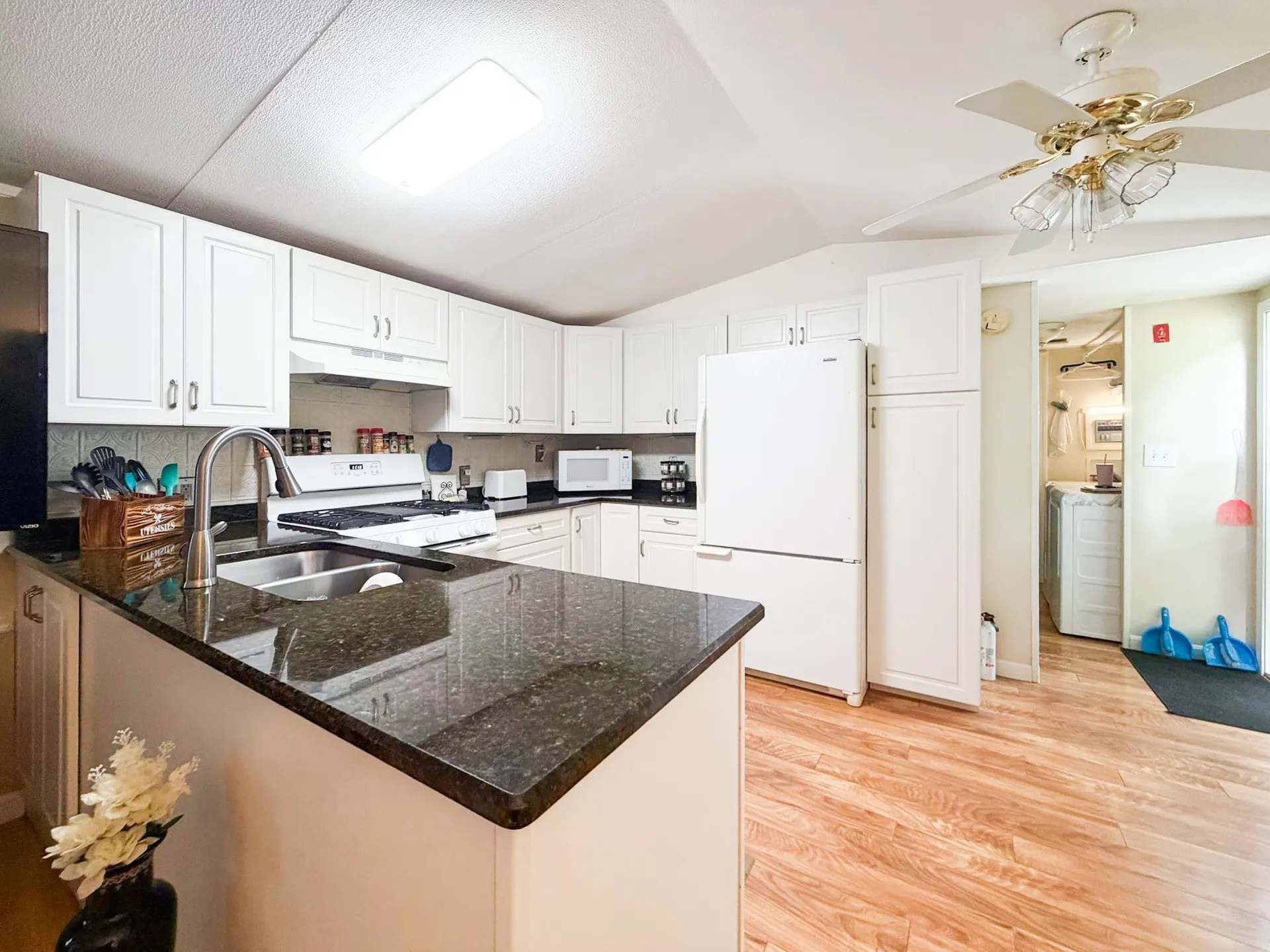 25 Edgewood Drive Allenstown NH 03275