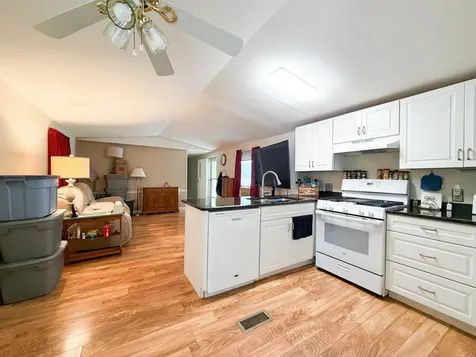 25 Edgewood Drive Allenstown NH 03275