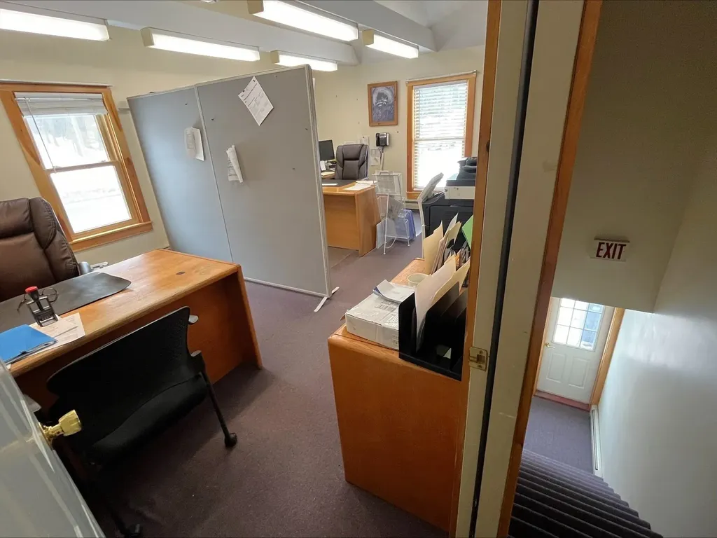 290 E Side Road Conway NH 03818