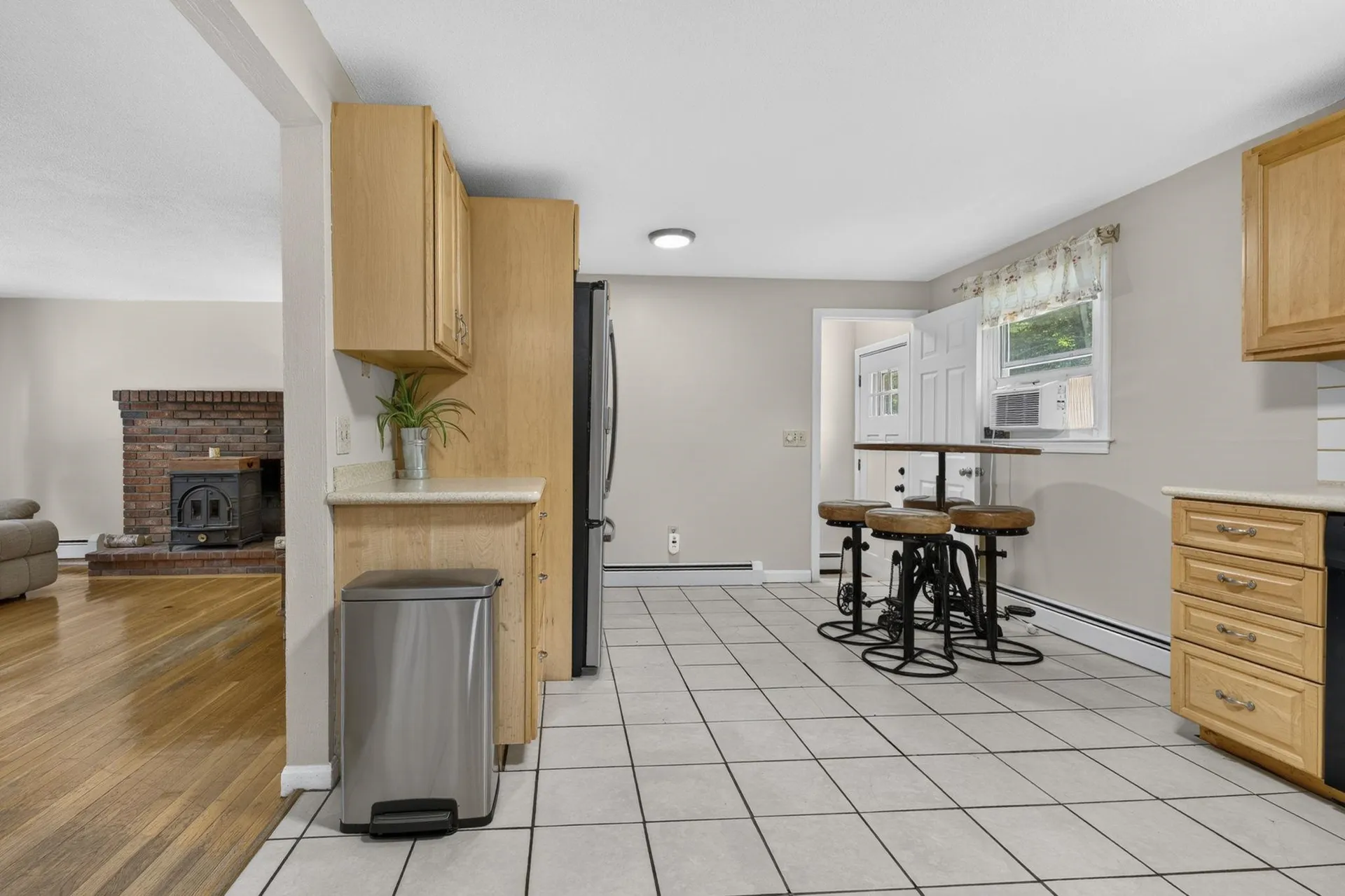 25 Bedard Avenue Derry NH 03038