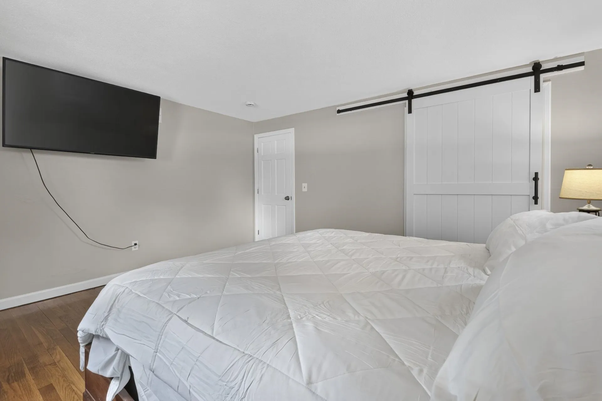 25 Bedard Avenue Derry NH 03038