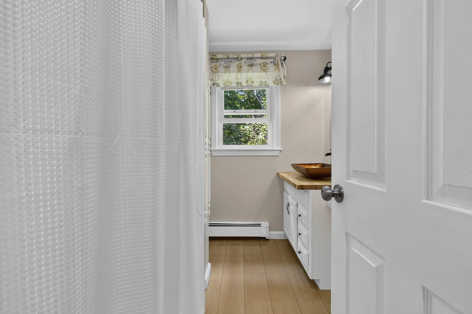 25 Bedard Avenue Derry NH 03038