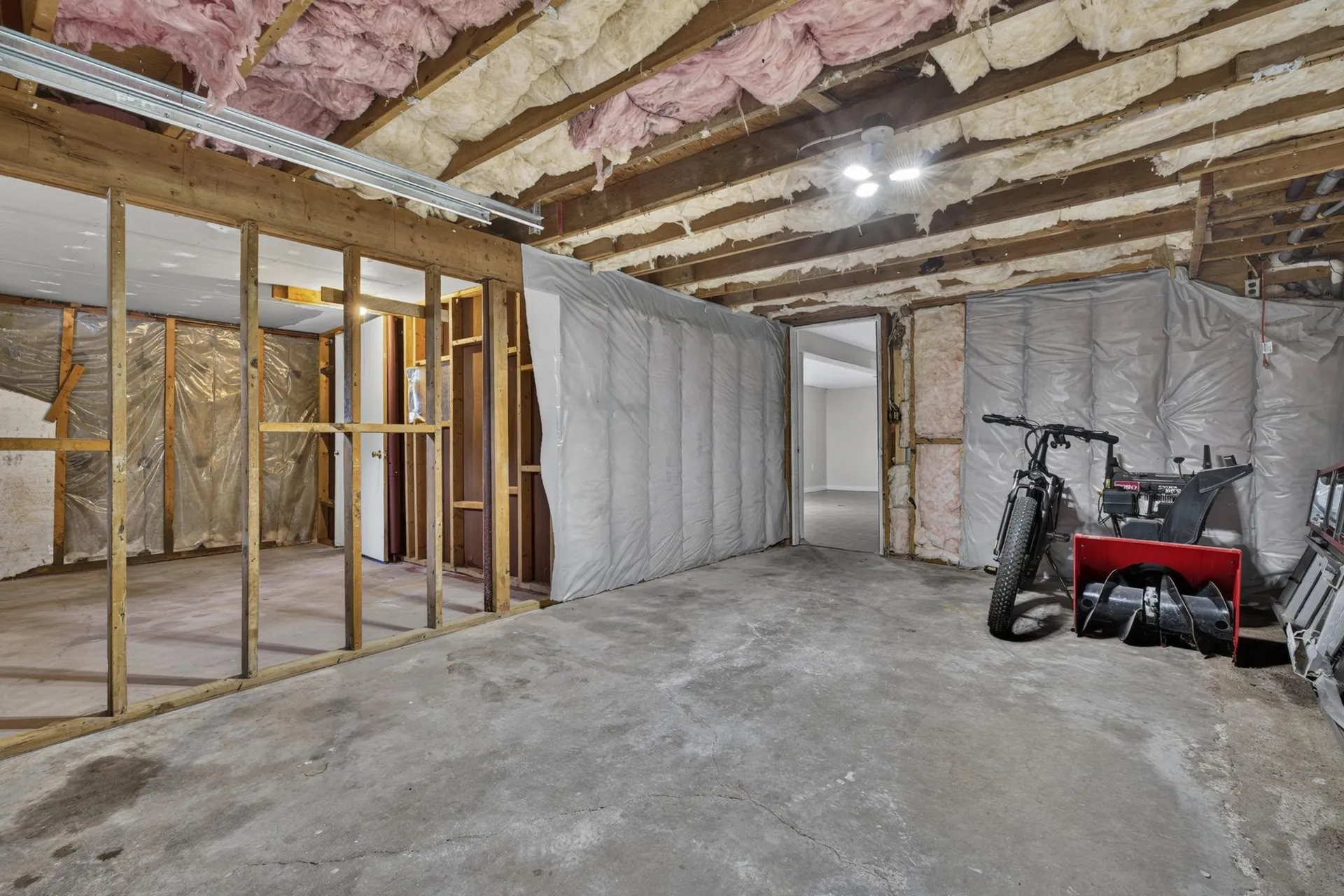 25 Bedard Avenue Derry NH 03038