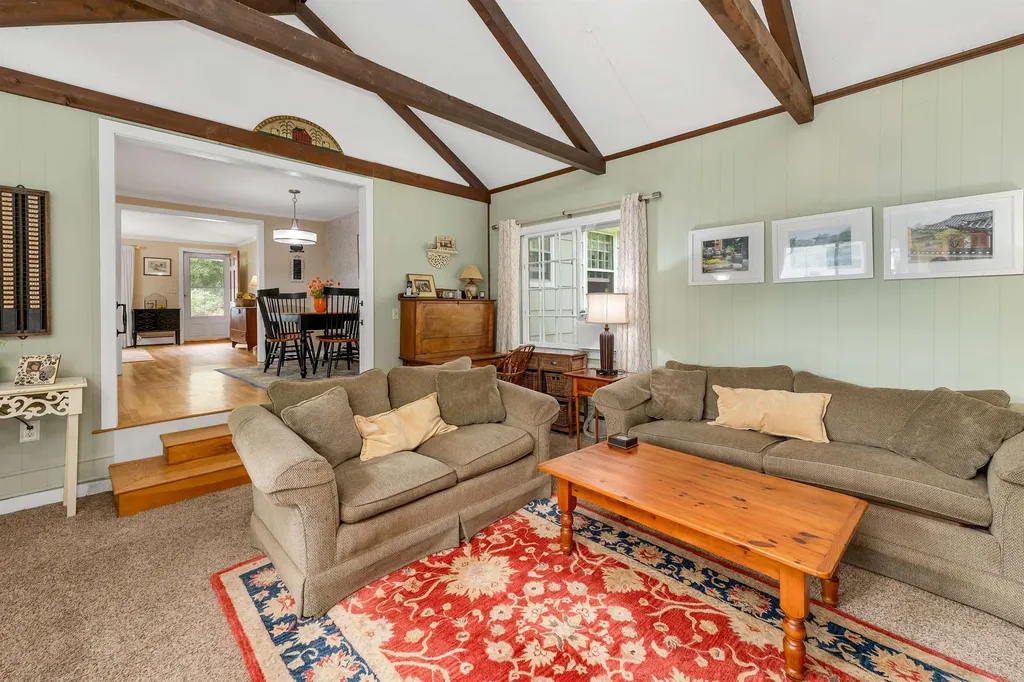 43 Milbern Avenue Hampton NH 03842