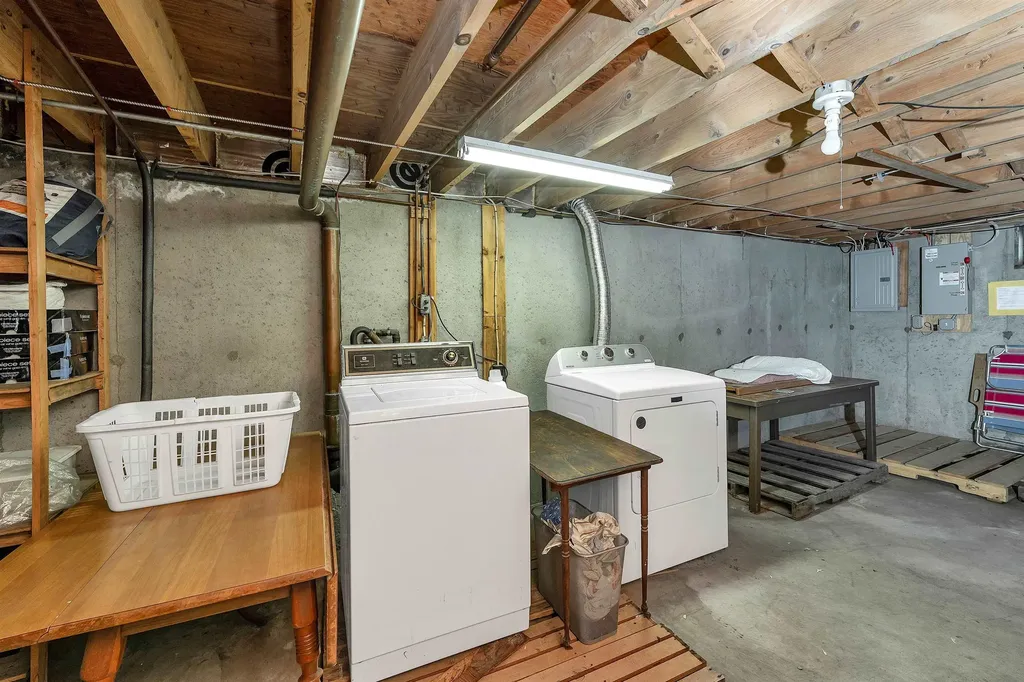 43 Milbern Avenue Hampton NH 03842
