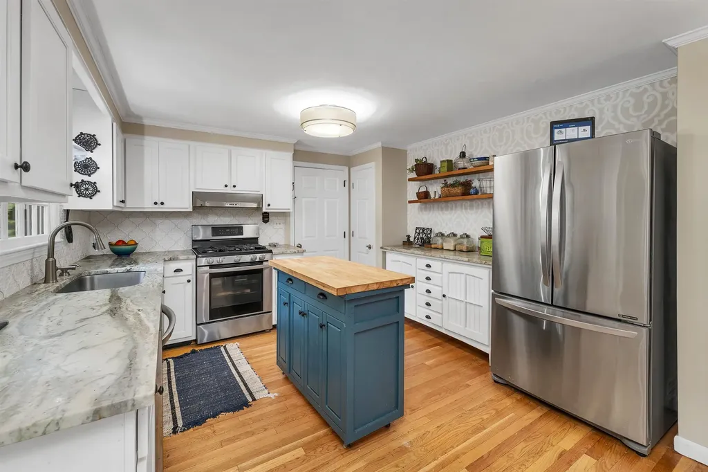43 Milbern Avenue Hampton NH 03842
