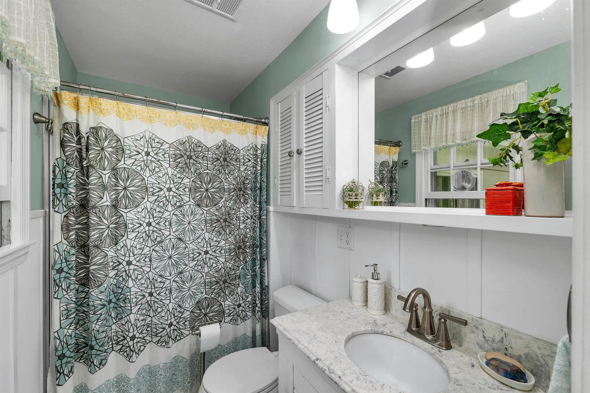 43 Milbern Avenue Hampton NH 03842